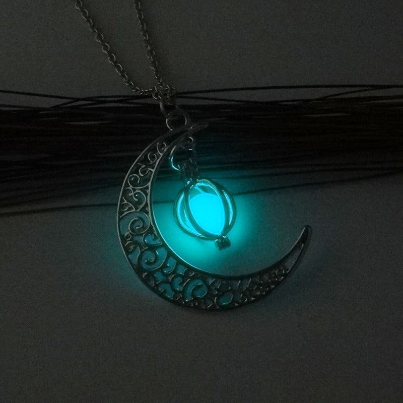 Fashion Moon Natural Glowing Stone Healing Necklace Women Gift Charm Luminous Pendant Necklace Jewelry