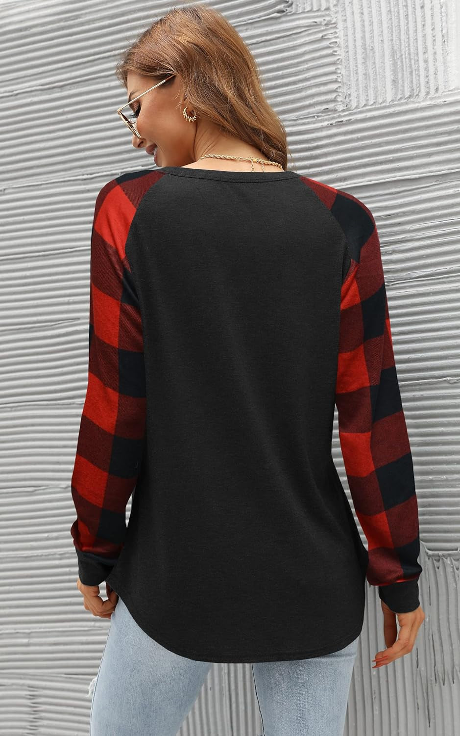 Womens Long Sleeve Shirts Crew Neck Casual Tops Fashion Loose Fit Trendy Tunic Outfits Clothes
