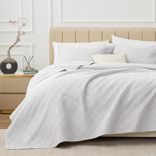 Quilt Set Queen Size Summer Squares Pattern White Bedspread | Bedding Set for All Season Use, Soft & Breathable Coverlet,3-Piece Set Includes 2 Shams, Machine Washable